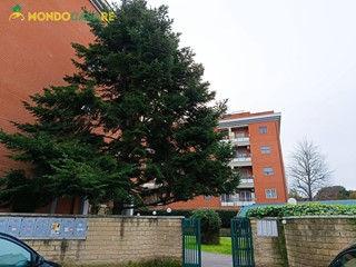 Quadrilocale in Vendita a Monterotondo, 240'000&euro;, 140 m²
