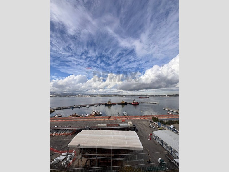 Appartamento in Vendita a Augusta, 50'000&euro;, 100 m²