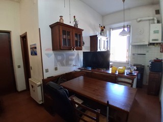 Trilocale in Vendita a Roma, 345'000&euro;, 95 m²