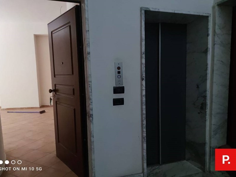 Trilocale in Affitto a Caserta, 550&euro;, 70 m²