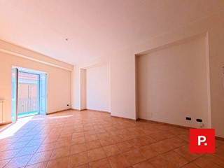 Trilocale in Affitto a Caserta, 550&euro;, 70 m²