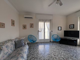 Appartamento in Vendita a Viareggio, 299'000&euro;, 110 m²