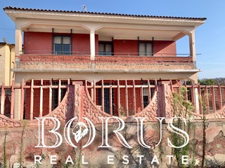 Quadrilocale in Vendita a Castel Volturno, 110'000&euro;, 385 m²