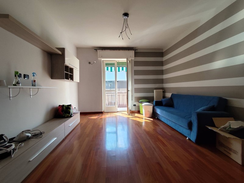 Trilocale in Affitto a Sarnico, 850&euro;, 85 m²