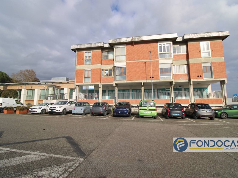 Quadrilocale in Vendita a Pontedera, 147'000&euro;, 100 m²