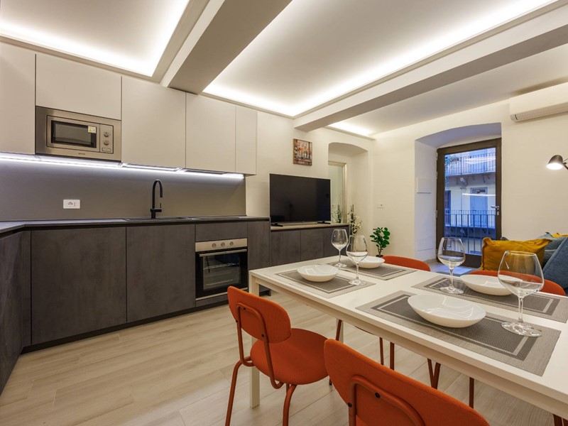 Bilocale in Vendita a Torino, 274'000&euro;, 74 m²