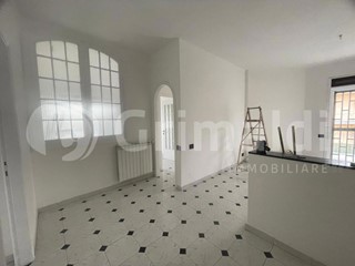 Trilocale in Affitto a Quarto, 800&euro;, 98 m²