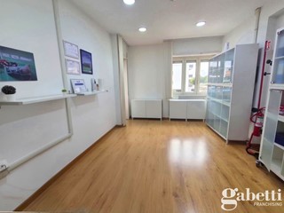 Appartamento in Vendita a Pomigliano d'Arco, 360'000&euro;, 130 m²