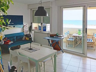 Bilocale in Vendita a Senigallia, 240'000&euro;, 50 m², arredato