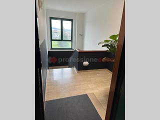 Ufficio in Affitto a Arezzo, 15 m²