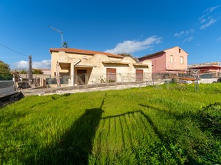 Trilocale in Vendita a Augusta, 105'000&euro;, 80 m², arredato