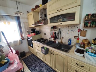 Bilocale in Vendita a Guidonia Montecelio, 79'000&euro;, 60 m²