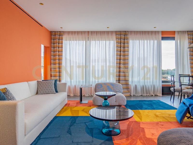 Trilocale in Vendita a Roma, 1'600'000&euro;, 113 m², con Box