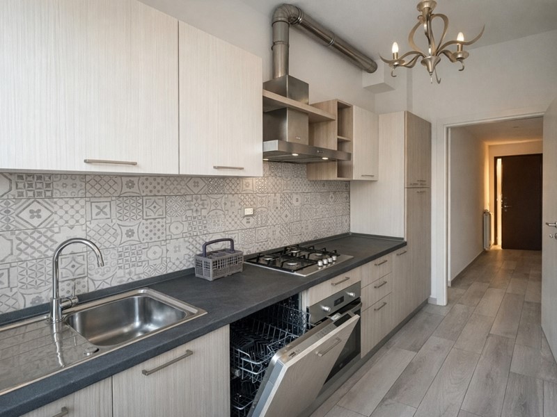 Quadrilocale in Affitto a Arona, 800&euro;, 100 m²