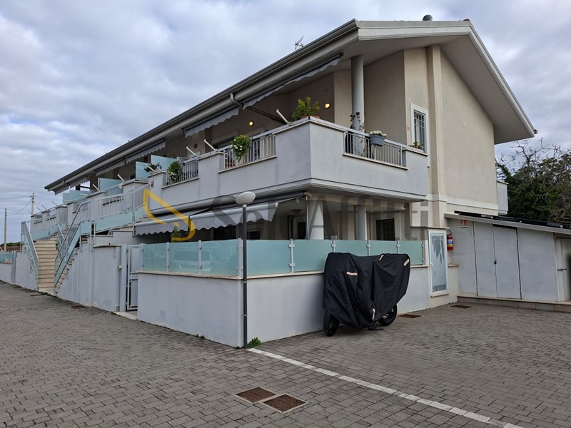 Trilocale in Affitto a Marino, 850&euro;, 70 m², arredato