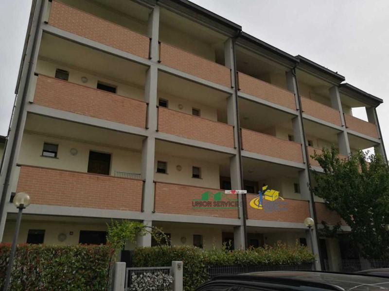 Bilocale in Vendita a Parma, 85'000&euro;, , arredato