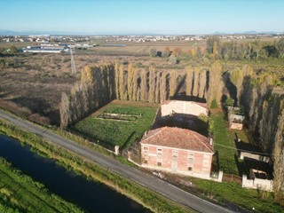 Casale in Vendita a Casaleone, 79'000&euro;, 1 m²