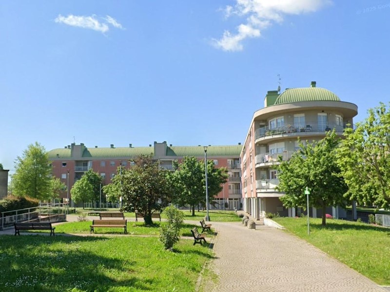 Quadrilocale in Vendita a Pioltello, 184'500&euro;, 133 m², con Box