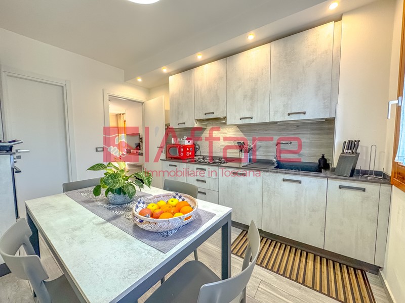 Appartamento in Vendita a Buggiano, zona Borgo a Buggiano, 195'000&euro;, 110 m², con Box