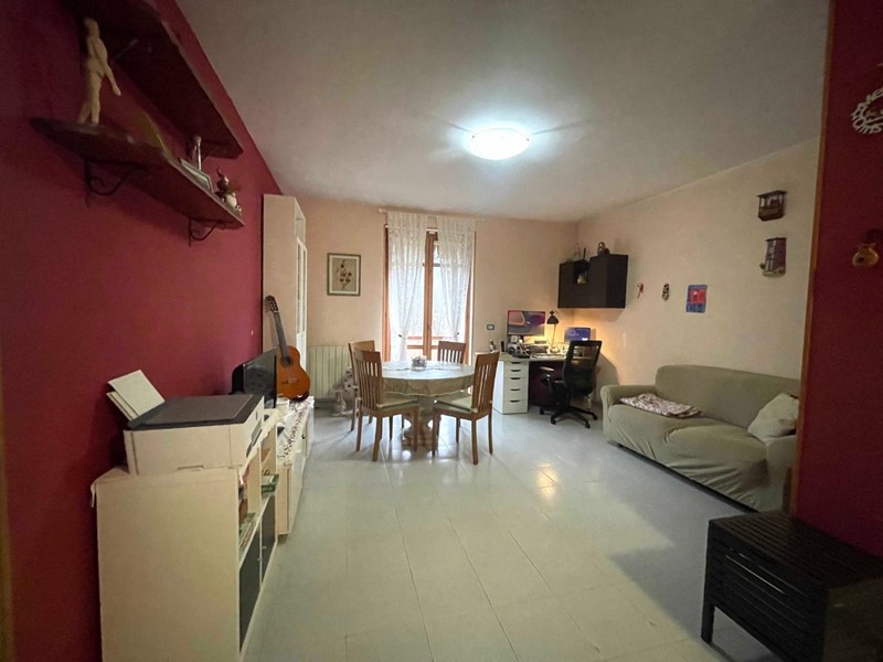 Attico in Vendita a Riccò del Golfo di Spezia, 155'000&euro;, 97 m², arredato, con Box