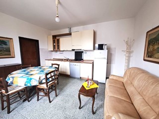 Trilocale in Affitto a Carrara, 750&euro;, 68 m², arredato