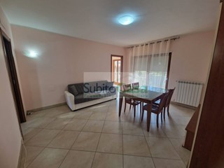 Appartamento in Affitto a Chieti, 750&euro;, 85 m²