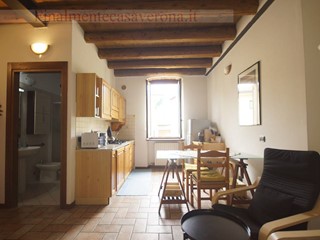 Bilocale in Affitto a Negrar di Valpolicella, 950&euro;, 60 m²