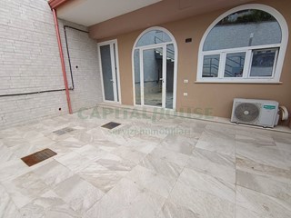 Bilocale in Affitto a Castel Morrone, 500&euro;, 60 m²