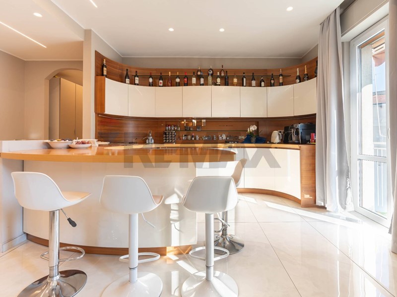 Trilocale in Vendita a Cassano d'Adda, 160'000&euro;, 84 m²