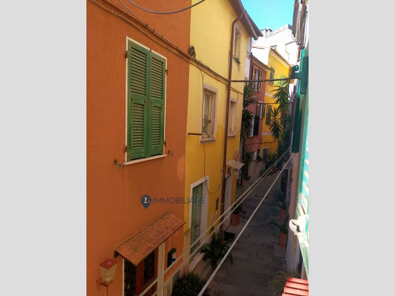 Trilocale in Vendita a La Spezia, 58'000&euro;, 55 m²