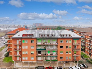 Attico in Vendita a Brescia, 230'000&euro;, 120 m²