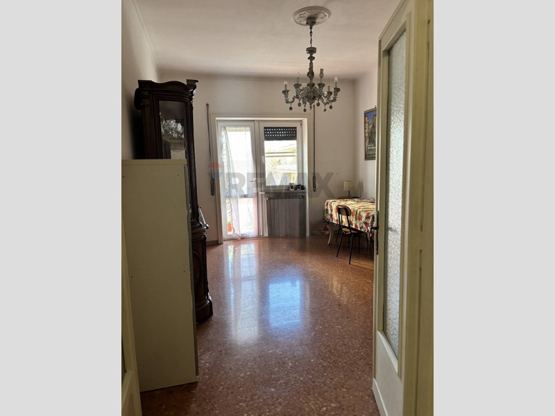 Quadrilocale in Vendita a Roma, 445'000&euro;, 109 m²