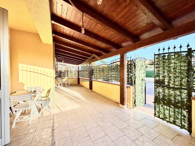Quadrilocale in Vendita a Trappeto, 88'000&euro;, 75 m²