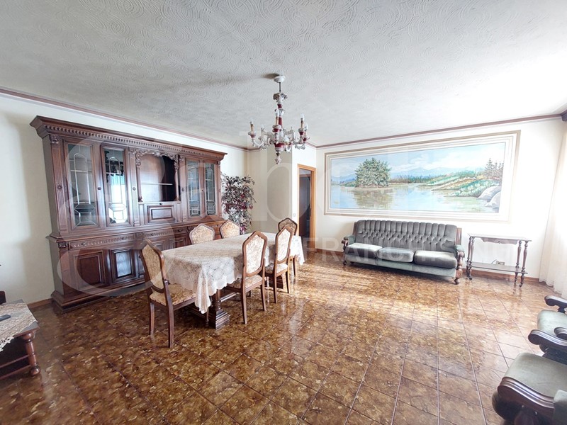 Quadrilocale in Vendita a Controguerra, 105'000&euro;, 120 m², arredato, con Box