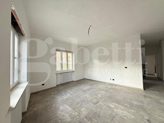 Quadrilocale in Vendita a Grugliasco, 198'000&euro;, 108 m²