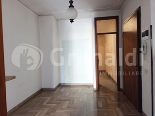Appartamento in Vendita a Padova, 305'000&euro;, 150 m², con Box