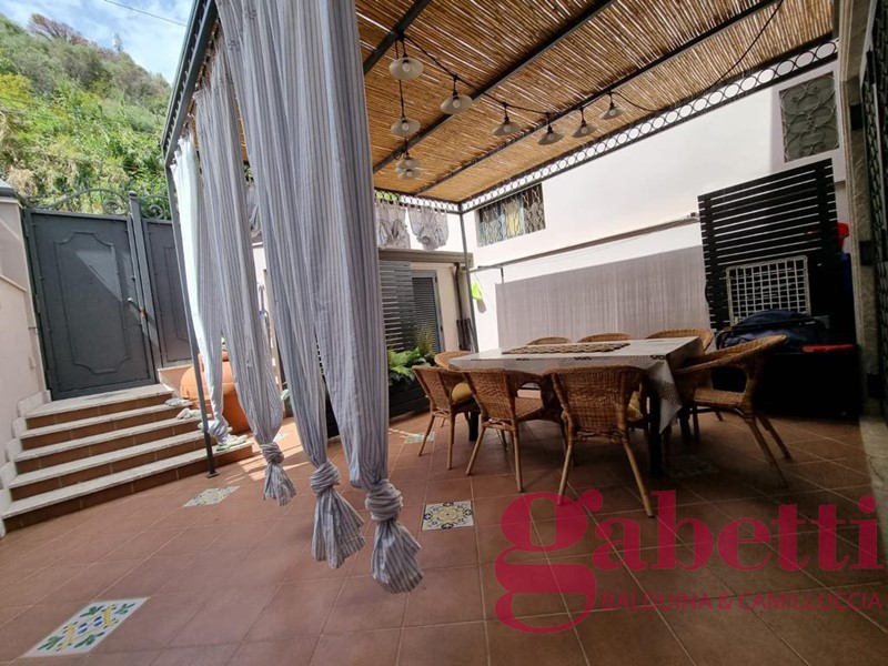 Appartamento in Vendita a Giardini Naxos, 395'000&euro;, 190 m²