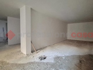 Quadrilocale in Vendita a Mercato San Severino, 339'000&euro;, 100 m²
