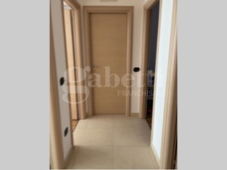 Bilocale in Vendita a Bari, 120'000&euro;, 57 m²