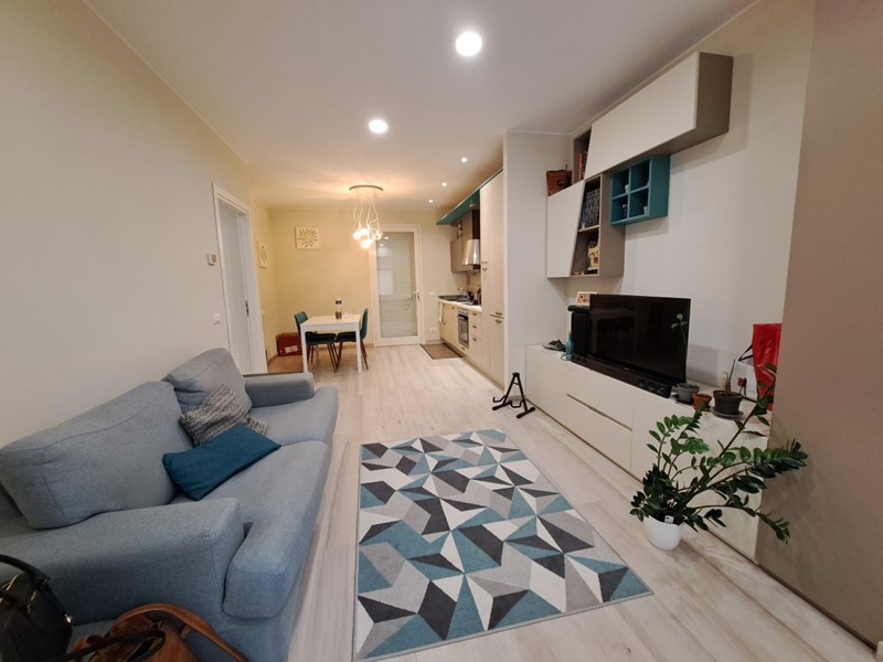 Trilocale in Vendita a Vicopisano, zona Uliveto Terme, 180'000&euro;, 81 m², arredato