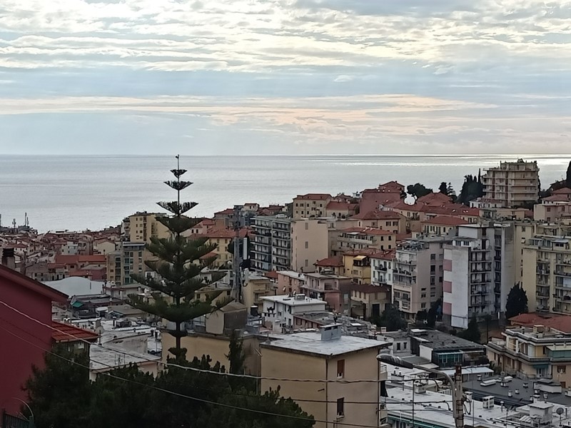 Quadrilocale in Vendita a Sanremo, 140'000&euro;, 55 m²