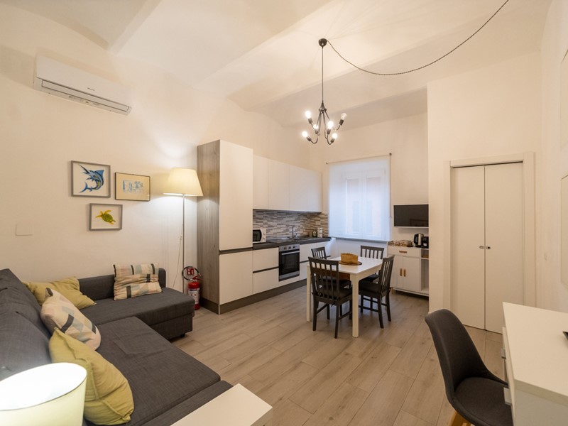 Trilocale in Vendita a Monte Argentario, zona Porto Ercole, 230'000&euro;, 37 m²