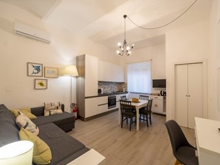 Trilocale in Vendita a Monte Argentario, zona Porto Ercole, 230'000&euro;, 37 m²