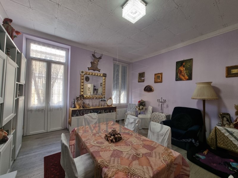 Appartamento in Vendita a Ventimiglia, 199'000&euro;, 123 m²