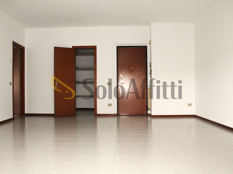 Trilocale in Affitto a Parabiago, 830&euro;, 110 m²