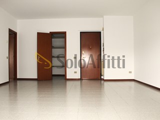 Trilocale in Affitto a Parabiago, 830&euro;, 110 m²