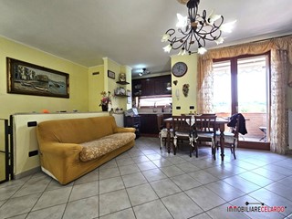 Trilocale in Vendita a Colle di Val D'Elsa, 210'000&euro;, 83 m²