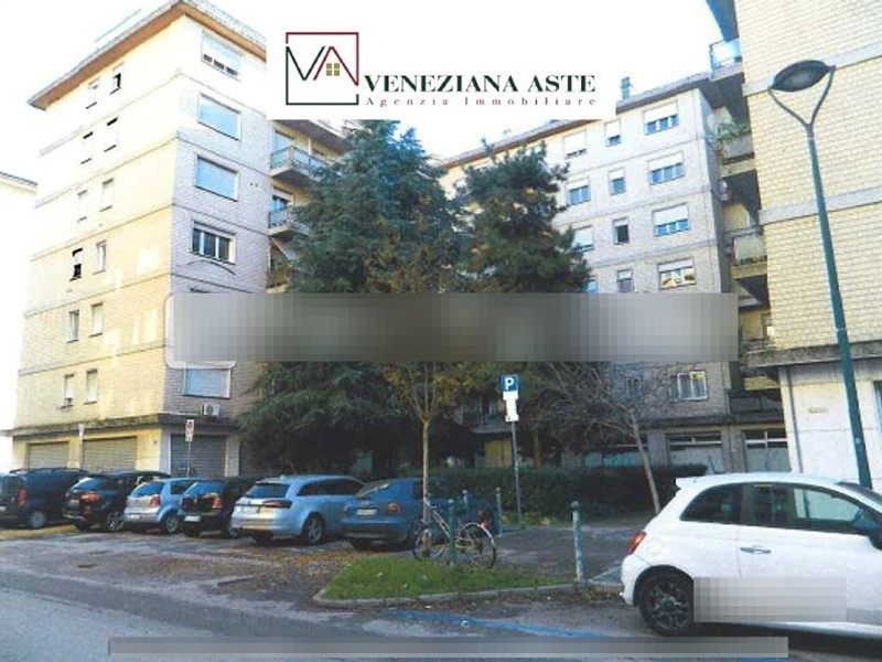 Trilocale in Vendita a Venezia, 46'200&euro;, 36 m²