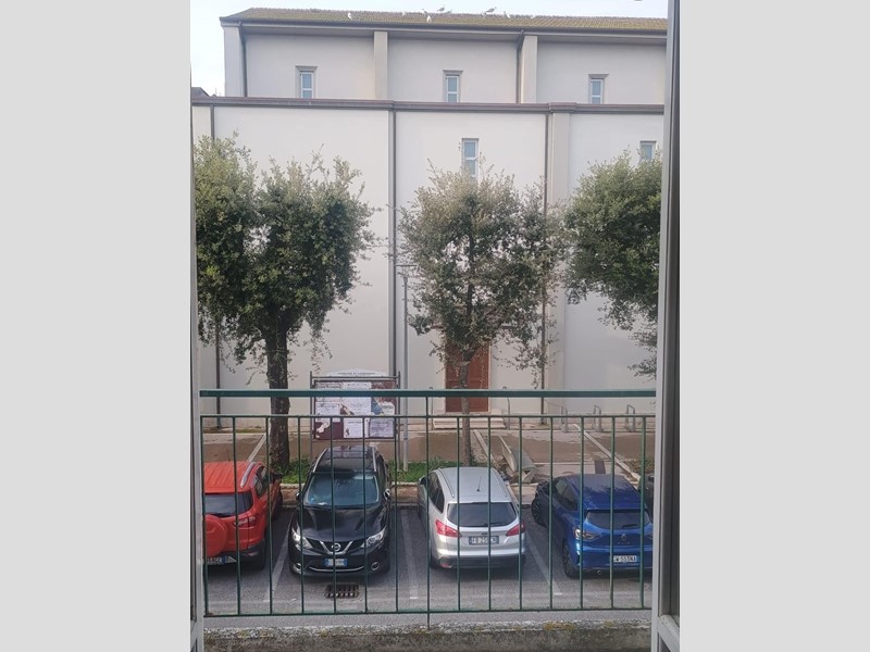 Trilocale in Vendita a Camaiore, zona Lido di Camaiore, 240'000&euro;, 65 m²