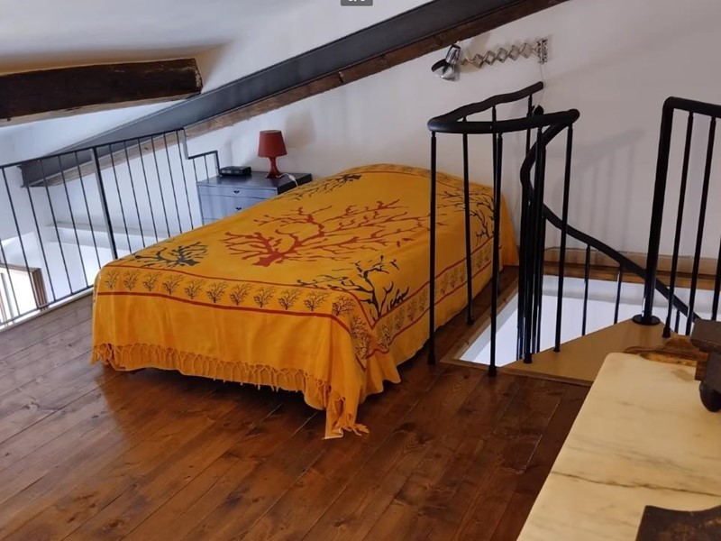 Trilocale in Affitto a Livorno, 900&euro;, 70 m², arredato